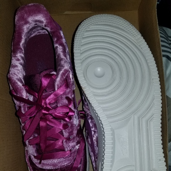 Nike Air Force 1 - Picture 4 of 6